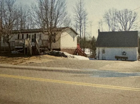 131 Pickering Road, Rochester, NH 03839