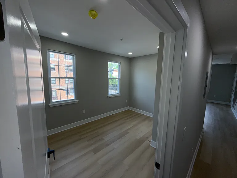 1201 Lindley Ave #3 — Photo 23