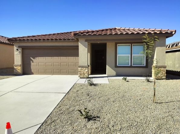 2340 Tapatio Dr