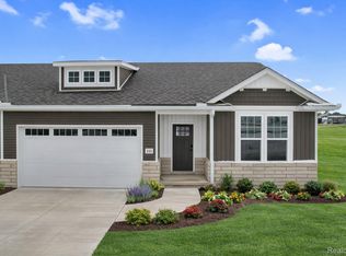 351 McDowell Dr, Howell, MI