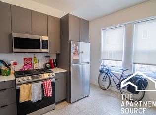3051 W Medill Ave #3B, Chicago, IL 60647