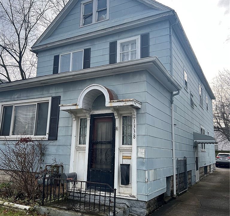 1st image of 1338 Kenmore Ave