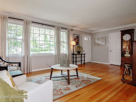 2nd image of 840 Cherry Blossom Ln