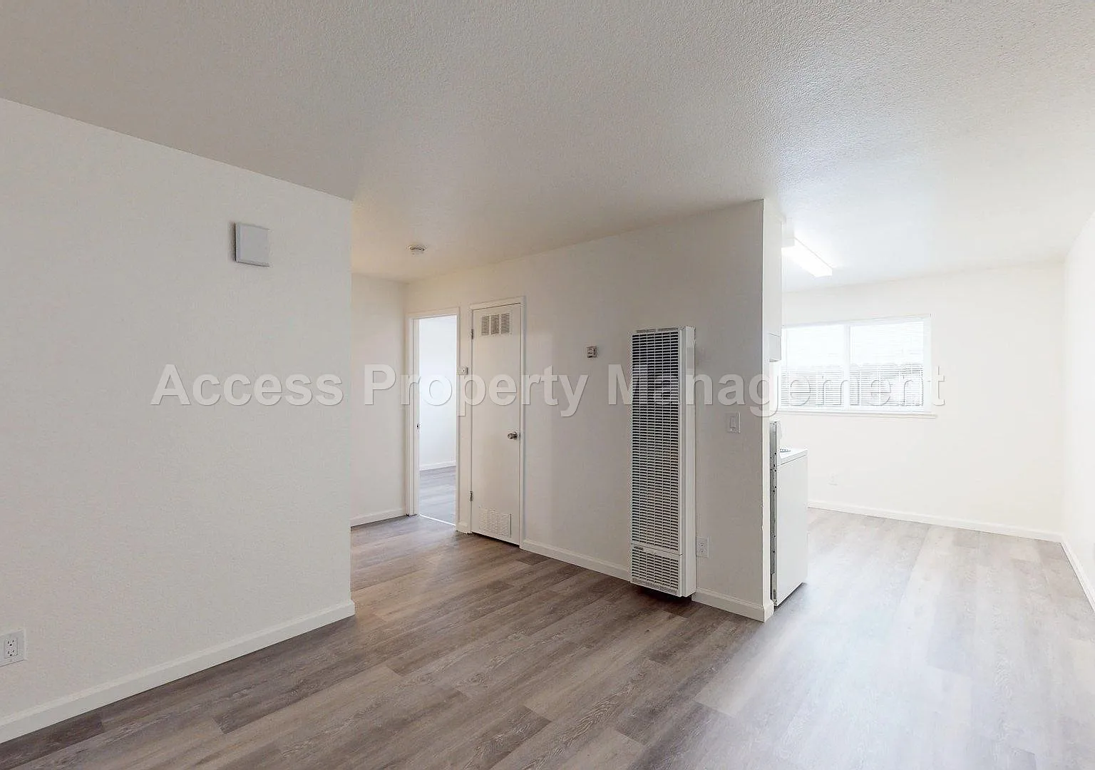 2 bed, 750 sqft, $1,200 — Photo 3