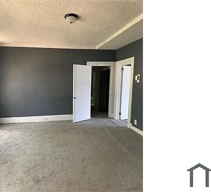 4914 N Main St — Photo 3