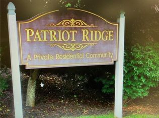 2015 John Jay Ct, New Windsor, NY