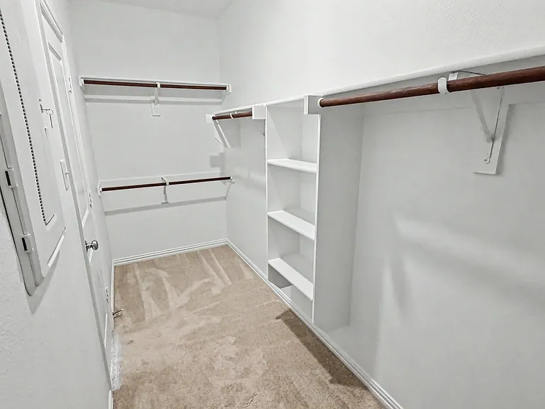 1462 Everett Gardens Way — Photo 18