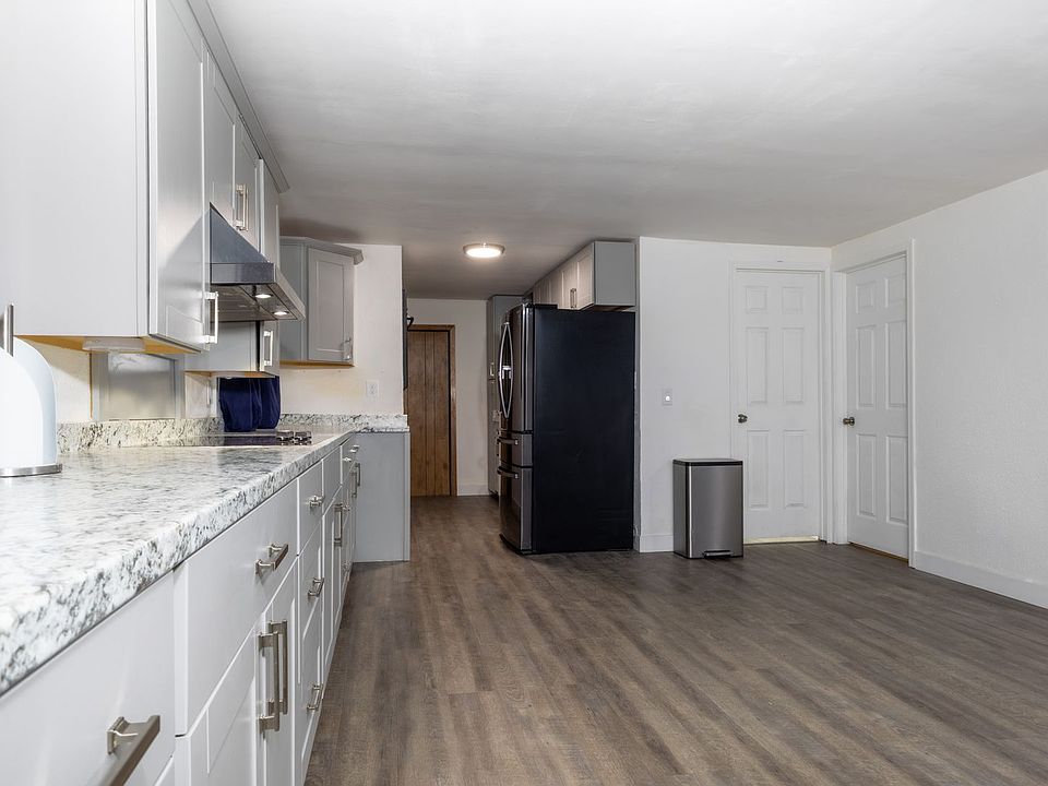 1st image of 4548 Melan Dr N