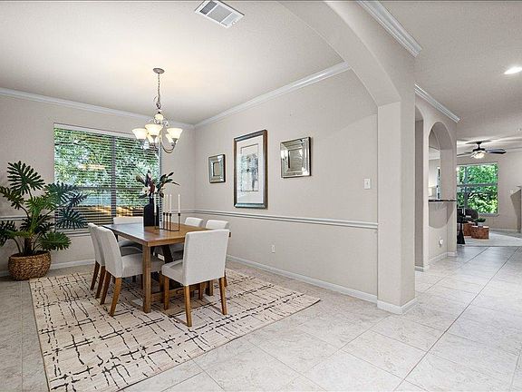 4th image of 2305 Sully Creek Dr