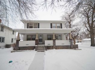 1001 E 1st St, Mccook, NE 69001