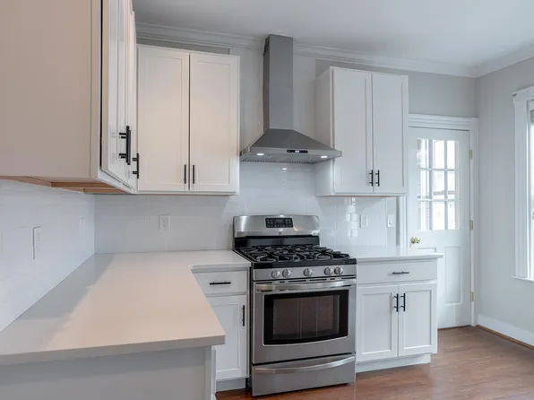 83 Flint St #2, Somerville, MA 02145