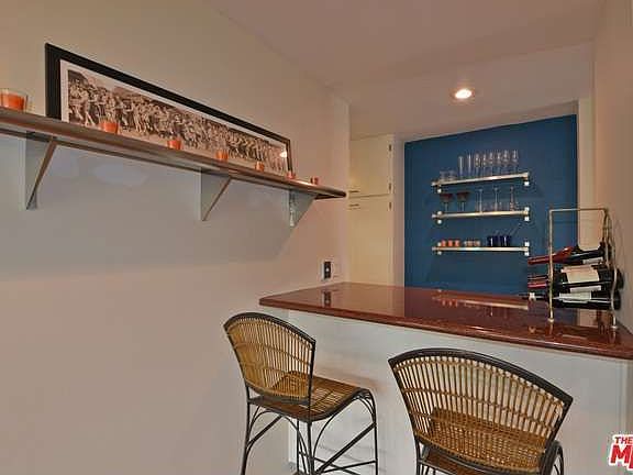 4th image of 5950 Canterbury Dr APT J218