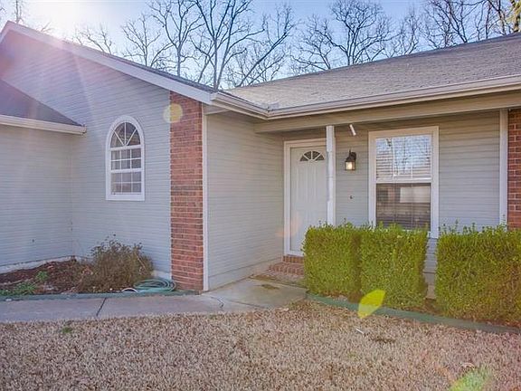 3rd image of 3724 W Beechwood Dr