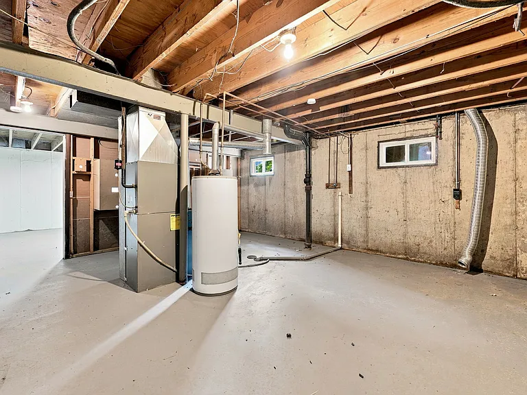 2216 Jackson Dr — Photo 31