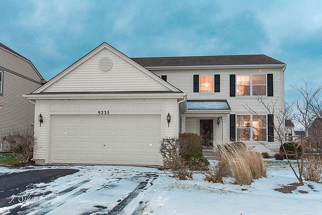1st image of 9235 Buckingham Ct