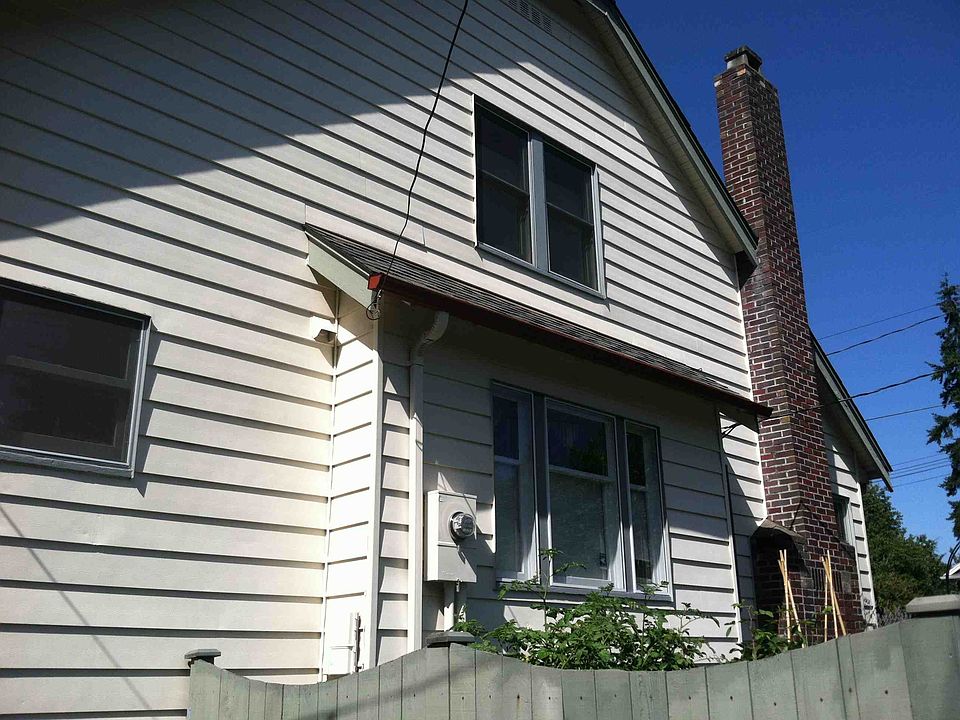 2nd image of 9003 12th Ave NE