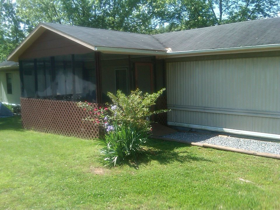 Screened Front Porch