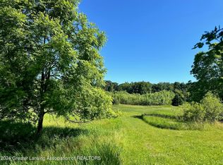 420 Dexter Rd, Eaton Rapids, MI 48827