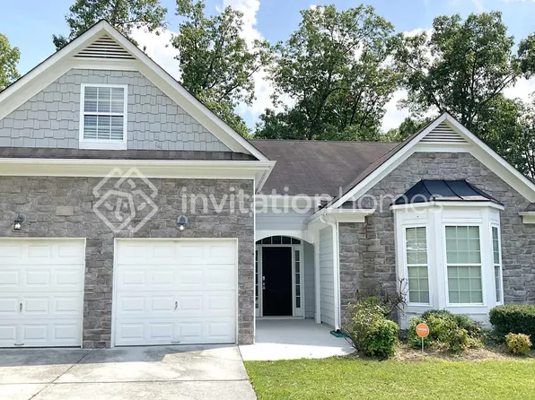1953 Temple Park Dr, Loganville, GA 30052