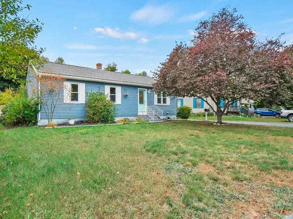 43 Western Avenue, Rochester, NH 03867