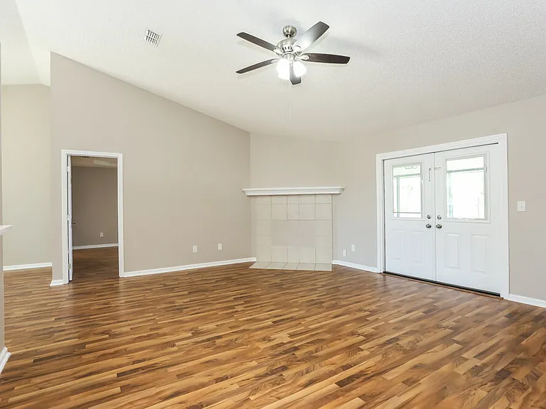3349 Citation Dr — Photo 5