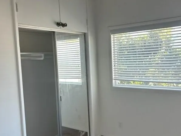 218 Newport Ave APT B, Long Beach, CA 90803