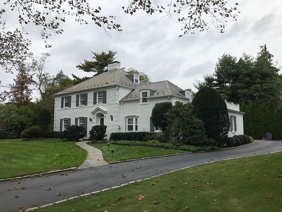 1st image of 591 Park Ave