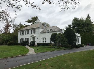 591 Park Ave, Manhasset, NY 11030