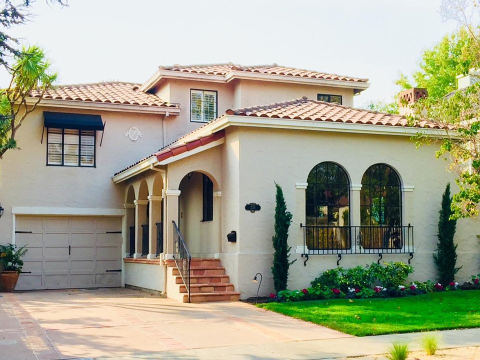 1st image of 235 Portola Dr