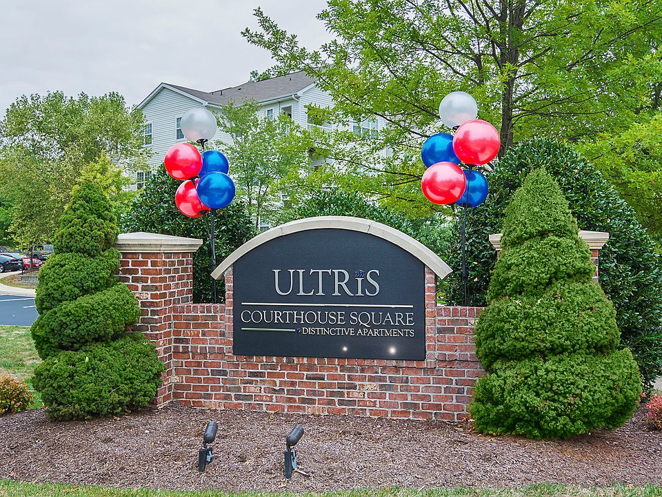 Welcome to Ultris Courthouse Square