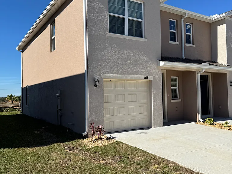 1423 Plank Pl — Photo 2