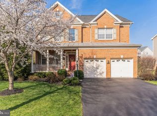 5793 Waterloo Bridge Cir, Haymarket, VA 20169