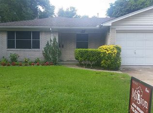 823 Saddle Rock Dr, Houston, TX 77088