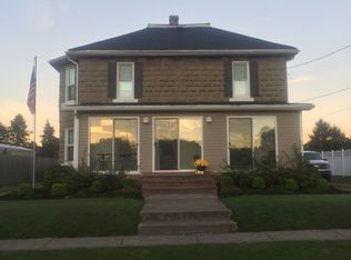 9852 Bateman Ave, Cranesville, PA 16410