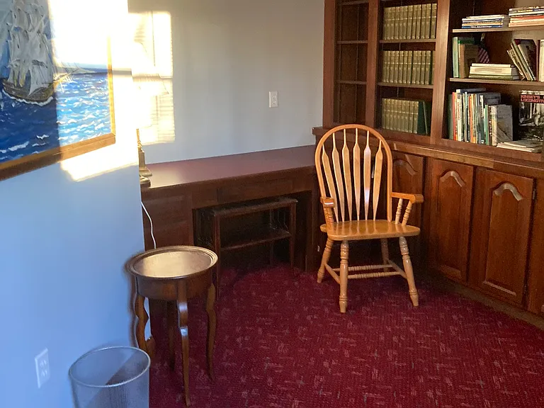 Bedroom/Office (all books, furniture and artwook removed)