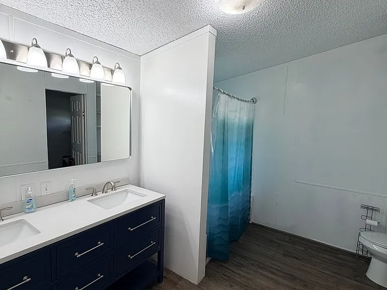 7810 W Lakeshore Dr — Photo 17