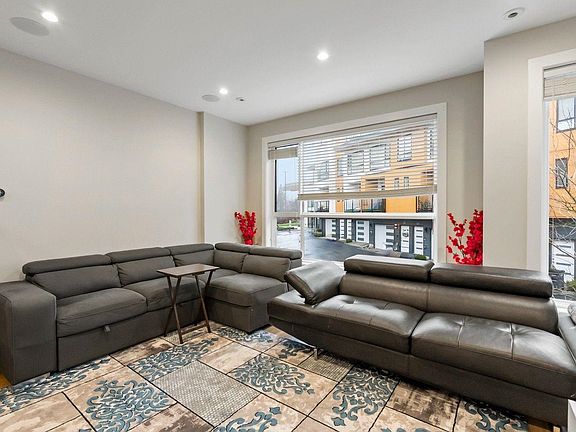 3rd image of 16511 Watson Dr #31