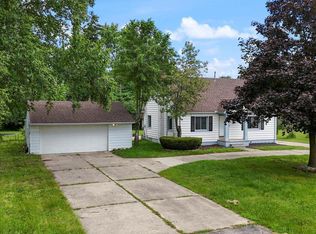 1756 Boulan Dr, Troy, MI 48084