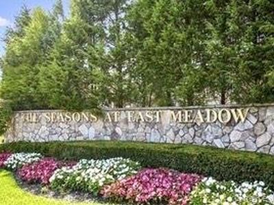 272 Spring Drive, East Meadow, NY, 11554