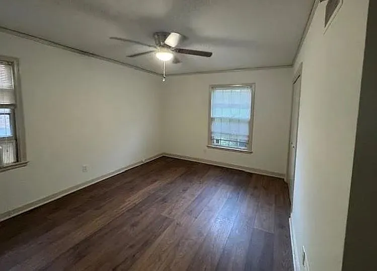 1290 Merrycrest Dr — Photo 12
