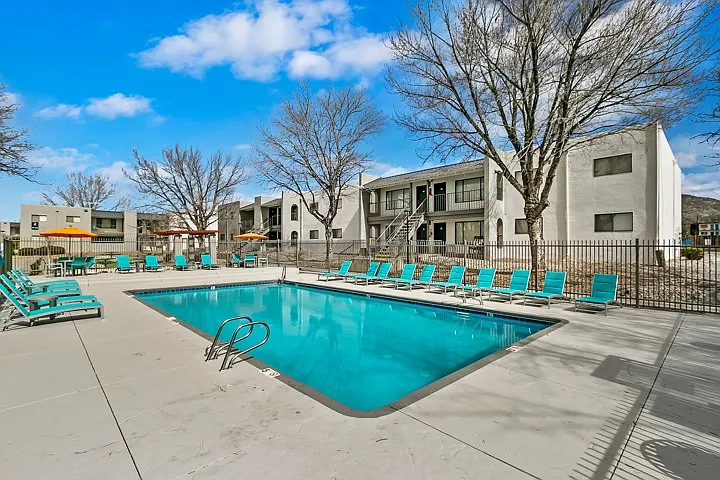 Tesota Midtown — Photo 6