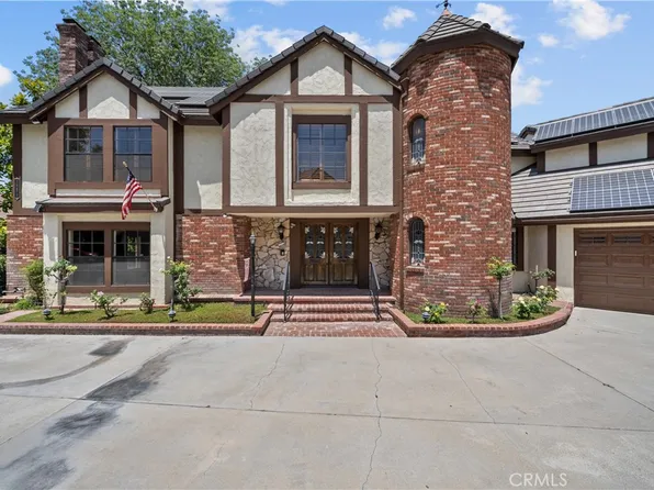 25472 Via Acorde, Santa Clarita, CA 91355