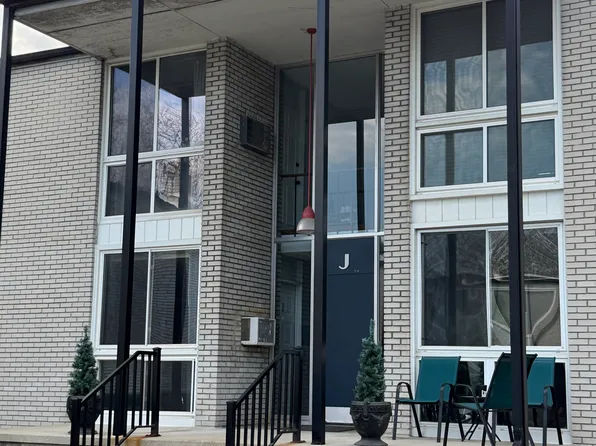 4030 W Thirteen Mile Rd APT J2, Royal Oak, MI 48073