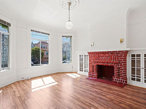 4th image of 555 2nd Ave