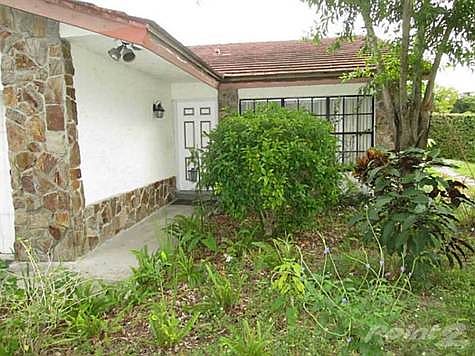 3rd image of 2333 NW 92nd Ave