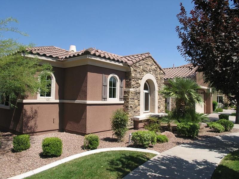 1st image of 8435 Killians Greens Dr