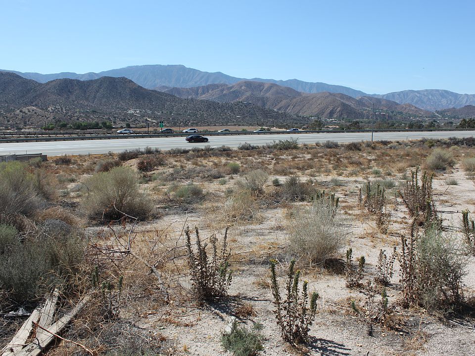 2nd image of 0002 Sierra Hwy And San Gabrial