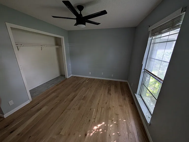 2109 Elysian Flds — Photo 6