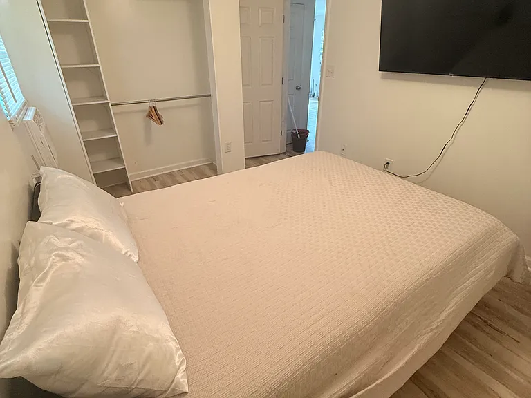 1148 Patton Pl — Photo 2