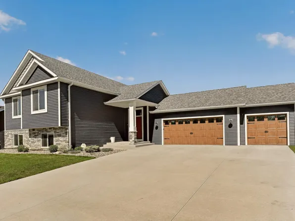 5443 Ridgeview Dr NW, Rochester, MN 55901